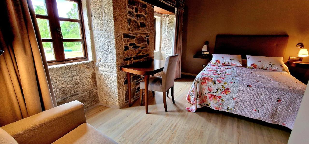 Habitaciones La Cuevona De Guitiriz Lugo Екстер'єр фото