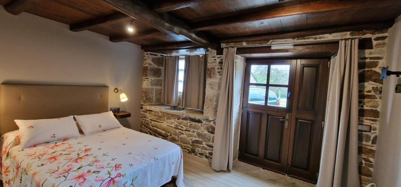 Habitaciones La Cuevona De Guitiriz Lugo Екстер'єр фото