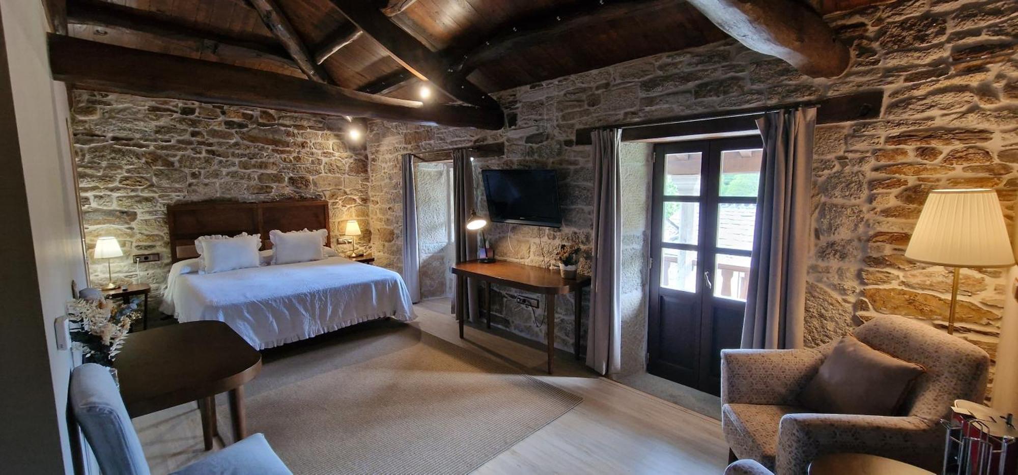 Habitaciones La Cuevona De Guitiriz Lugo Екстер'єр фото